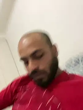 islandvybee55 online show from 27, 2, 2025