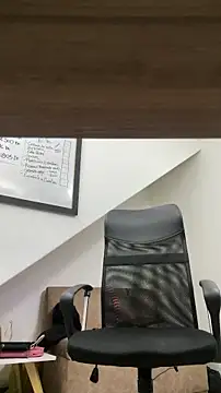 MiaPetit  online show from 14, 12, 2025