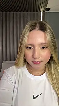 MiaPetit  online show from 4, 12, 2025