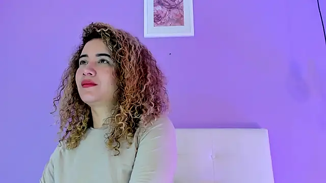 Charlotte11-11 online show from 22, 11, 2025