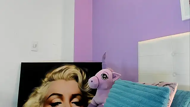 Charlotte11-11 online show from 15, 4, 2026