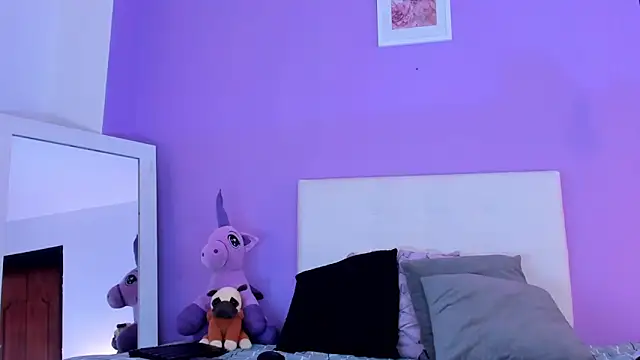 Charlotte11-11 online show from 15, 10, 2025