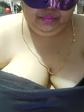 tamilthanushri online show from 4, 4, 2026