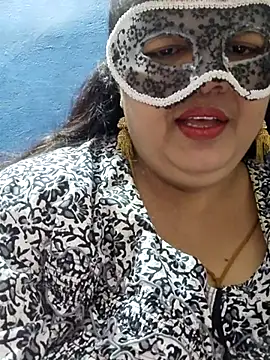 tamilthanushri online show from 1, 3, 2025