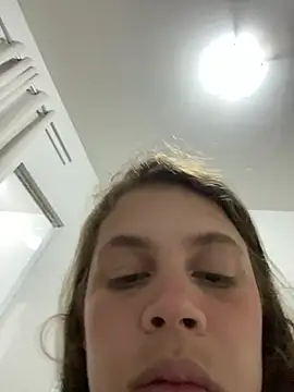 Ma Santos online show from 15, 4, 2026