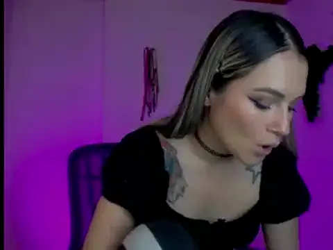 kim jeins11 online show from 24, 12, 2024