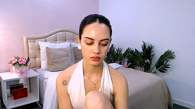  shyy girl online show from 18, 9, 2025