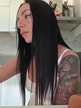 cicciolina online show from 14, 11, 2025