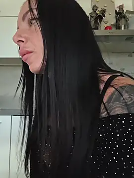 cicciolina online show from 17, 11, 2025