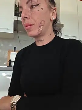 cicciolina online show from 8, 11, 2025