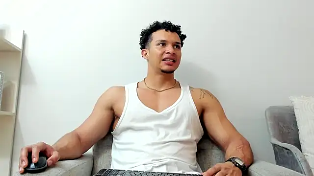 Snapshot of Dominick_star chatting on 5, 2, 2025 Dominick star online show from 5, 2, 2025