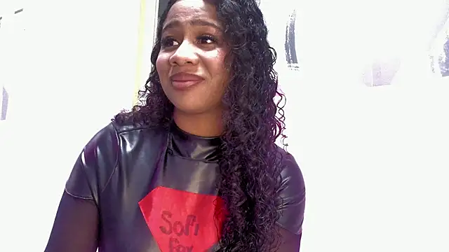 Sofi Fox  online show from 24, 4, 2026