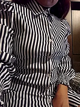 KITTEN-10 online show from 27, 10, 2025