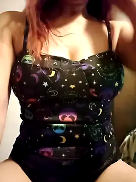 KITTEN-10 online show from 7, 11, 2025