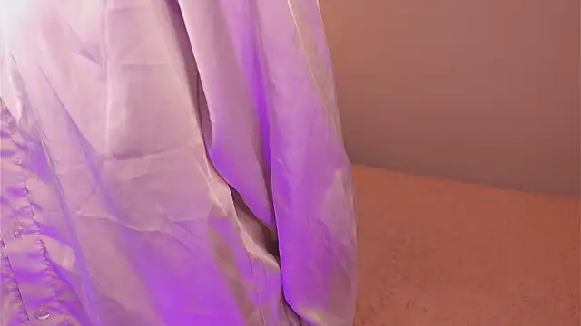 Snapshot of CarrieAmber chatting on 2, 10, 2025 CarrieAmber online show from 2, 10, 2025
