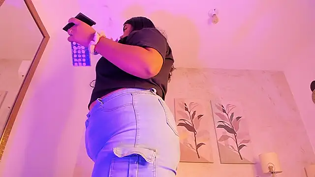 JOCELYN SANTANA1 online show from 19, 10, 2025