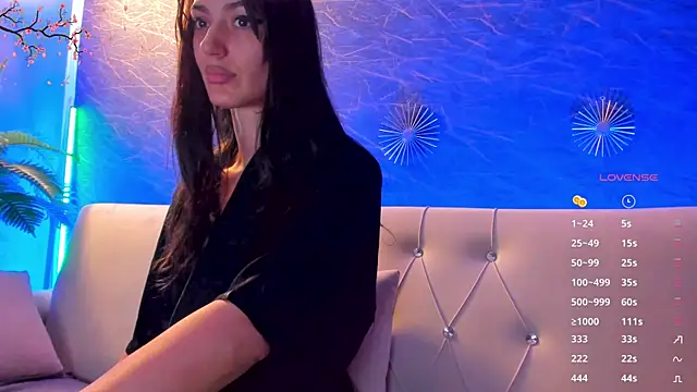 Snapshot of moona_ray chatting on 5, 6, 2026 moona ray online show from 5, 6, 2026