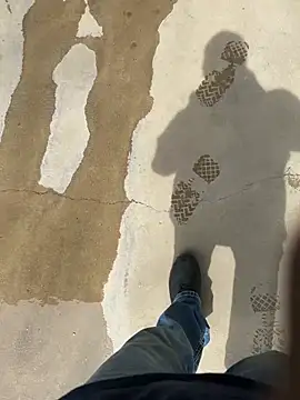 SukItSlo444 online show from 15, 4, 2026