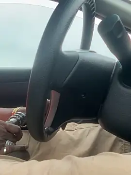 SukItSlo444 online show from 25, 4, 2026