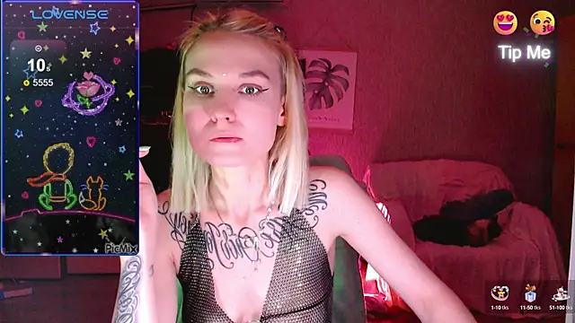 mischellemeow13 online show from 8, 10, 2025