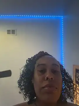 loveluna8 online show from 2, 2, 2026