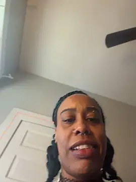 loveluna8 online show from 3, 3, 2026