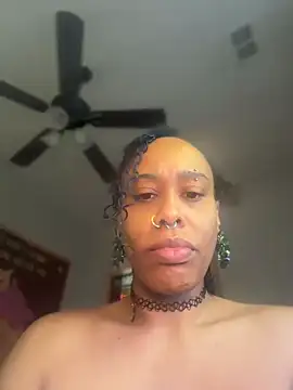 loveluna8 online show from 13, 2, 2026