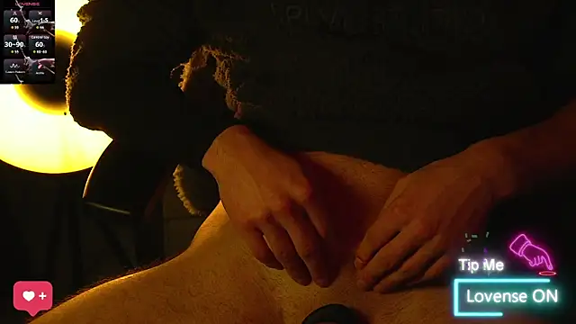 coupleofficial online show from 23, 3, 2026