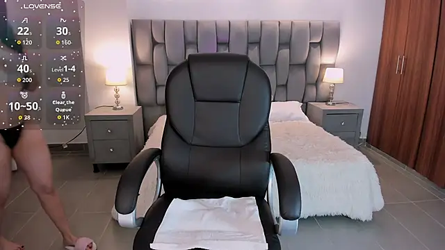 sarita evanss online show from 22, 11, 2025