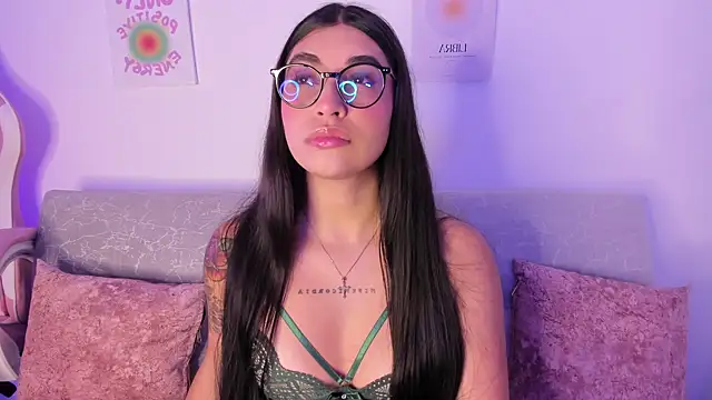 Snapshot of sensualhaven_ chatting on 3, 1, 2025 sensualhaven online show from 3, 1, 2025