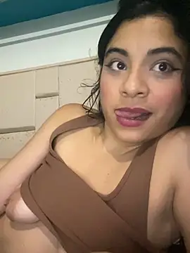 mysteriousgirl20 online show from 28, 2, 2025