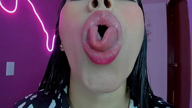  sulmatevans  online show from 4, 11, 2025