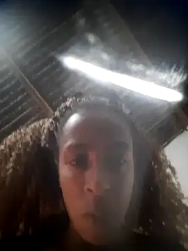 garota10 online show from 22, 12, 2025