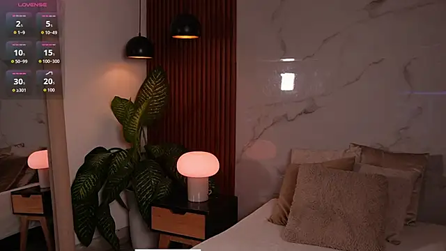 lexiee grey  online show from 2, 5, 2026