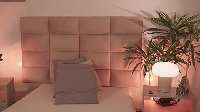 lexiee grey  online show from 20, 2, 2026