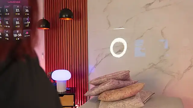 lexiee grey  online show from 20, 12, 2025