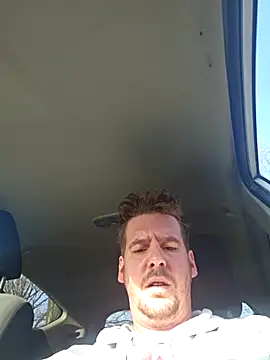 Titanhoott online show from 1, 12, 2025