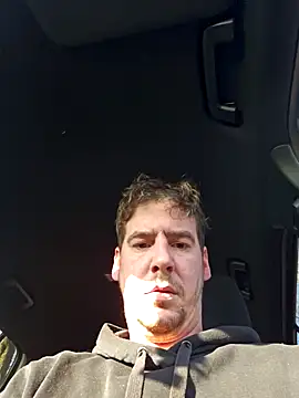 Titanhoott online show from 27, 12, 2024