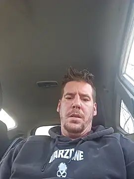 Titanhoott online show from 7, 3, 2026