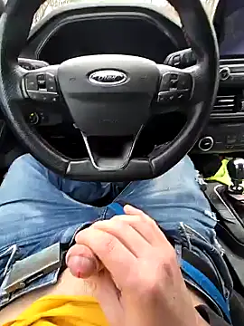 Titanhoott online show from 20, 12, 2024