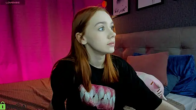 Lesi Moonie01 online show from 6, 4, 2026