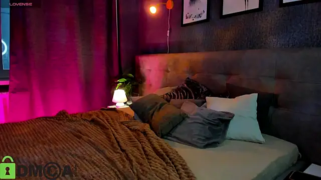 Lesi Moonie01 online show from 12, 10, 2025