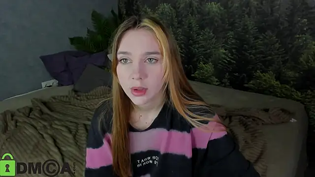 Lesi Moonie01 online show from 4, 11, 2025