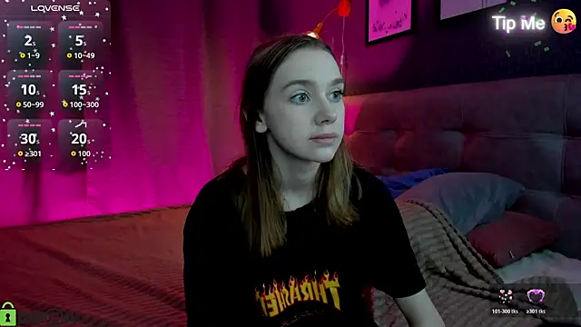 Lesi Moonie01 online show from 18, 2, 2026