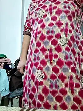 cutiecatty21 online show from 14, 1, 2026