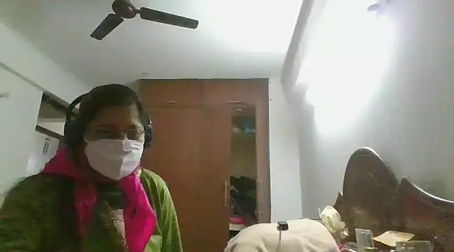 cutiecatty21 online show from 4, 12, 2024