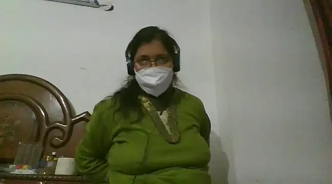 cutiecatty21 online show from 2, 12, 2024