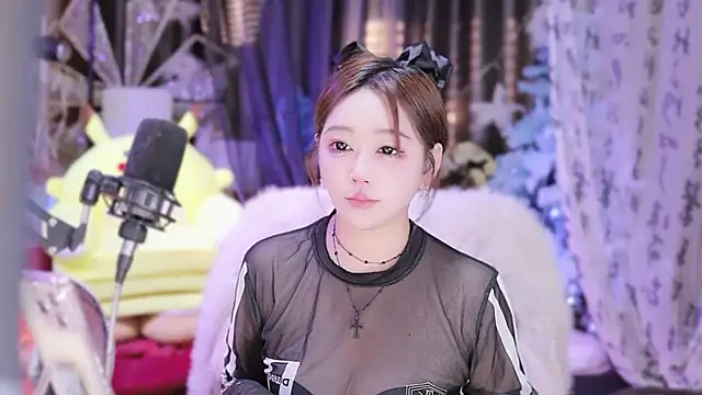 Missy Nana21 online show from 19, 1, 2025