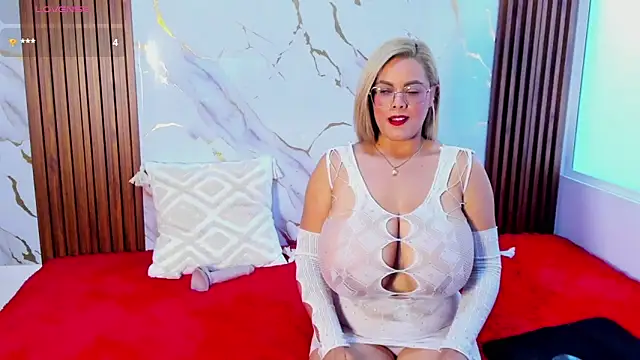 AdelyGinn online show from 20, 12, 2025