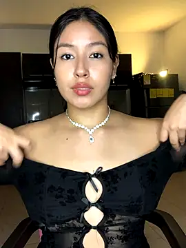 EmmaRossem online show from 13, 12, 2025